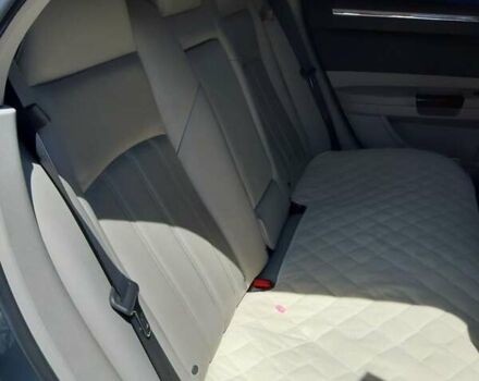 Крайслер 300, объемом двигателя 2.7 л и пробегом 150 тыс. км за 7900 $, фото 13 на Automoto.ua