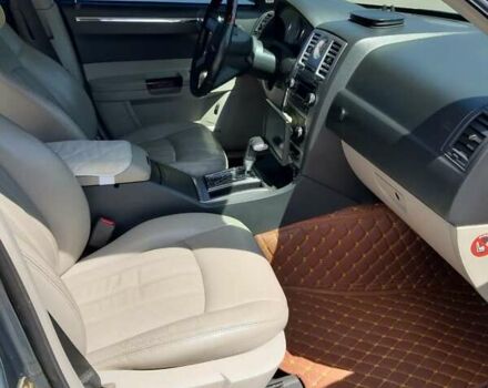 Крайслер 300, объемом двигателя 2.7 л и пробегом 150 тыс. км за 7900 $, фото 12 на Automoto.ua