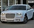 Крайслер 300, об'ємом двигуна 2.7 л та пробігом 156 тис. км за 9400 $, фото 1 на Automoto.ua