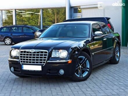 Крайслер 300 2006 в Днепре (Днепропетровске) на Automoto.ua Крайслер 300, объемом двигателя 5.7 л и пробегом 171 тыс. км за 13950 $, фото 1 на Automoto.ua