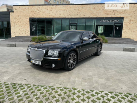 Крайслер 300 2006 в Хмельницком на Automoto.ua Крайслер 300, объемом двигателя 2.7 л и пробегом 258 тыс. км за 9499 $, фото 1 на Automoto.ua