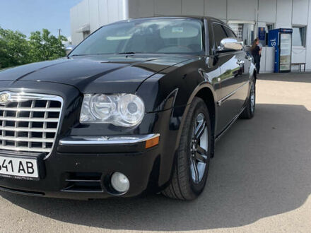 Крайслер 300 2006 в Покровском на Automoto.ua Крайслер 300, объемом двигателя 5.7 л и пробегом 171 тыс. км за 18900 $, фото 1 на Automoto.ua