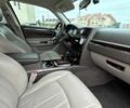 Серый Крайслер 300, объемом двигателя 3.52 л и пробегом 247 тыс. км за 11700 $, фото 16 на Automoto.ua