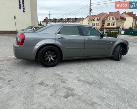 Серый Крайслер 300, объемом двигателя 3.52 л и пробегом 247 тыс. км за 11700 $, фото 40 на Automoto.ua