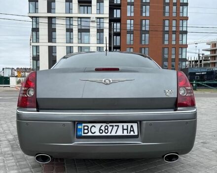 Серый Крайслер 300, объемом двигателя 3.52 л и пробегом 247 тыс. км за 11700 $, фото 33 на Automoto.ua