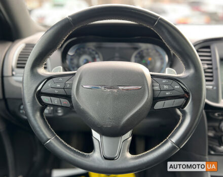 Сірий Крайслер 300, об'ємом двигуна 3.6 л та пробігом 161 тис. км за 15200 $, фото 17 на Automoto.ua