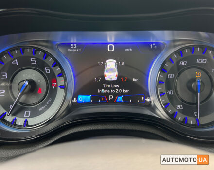 Сірий Крайслер 300, об'ємом двигуна 3.6 л та пробігом 161 тис. км за 15200 $, фото 19 на Automoto.ua