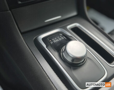 Сірий Крайслер 300, об'ємом двигуна 3.6 л та пробігом 161 тис. км за 15200 $, фото 14 на Automoto.ua