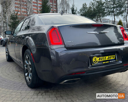 Сірий Крайслер 300, об'ємом двигуна 3.6 л та пробігом 161 тис. км за 15200 $, фото 4 на Automoto.ua