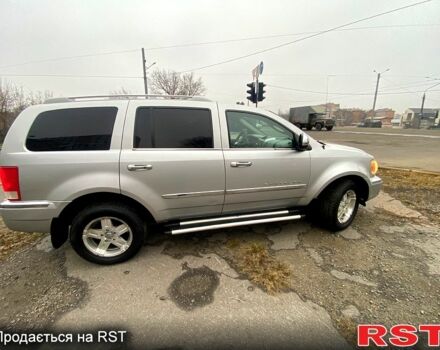 Серый Крайслер Аспен, объемом двигателя 5.7 л и пробегом 273 тыс. км за 11300 $, фото 4 на Automoto.ua