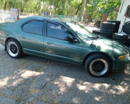 Зеленый Крайслер Циррус, объемом двигателя 2.5 л и пробегом 300 тыс. км за 2744 $, фото 3 на Automoto.ua