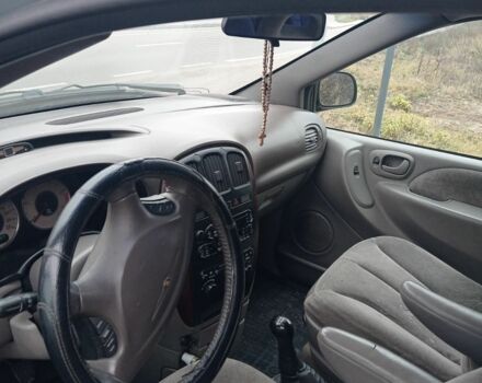 Серый Крайслер Другая, объемом двигателя 0 л и пробегом 486 тыс. км за 4727 $, фото 4 на Automoto.ua