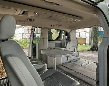 Белый Крайслер Гранд Вояджер, объемом двигателя 2.8 л и пробегом 300 тыс. км за 3524 $, фото 15 на Automoto.ua