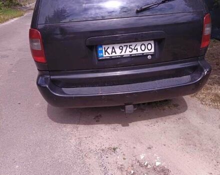 Черный Крайслер Гранд Вояджер, объемом двигателя 2.5 л и пробегом 515 тыс. км за 6500 $, фото 3 на Automoto.ua