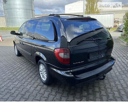 Чорний Крайслер Grand Voyager, об'ємом двигуна 2.8 л та пробігом 243 тис. км за 5800 $, фото 4 на Automoto.ua