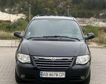 Крайслер Гранд Вояджер 2005 в Могилев-Подольском на Automoto.ua Черный Крайслер Гранд Вояджер, объемом двигателя 2.8 л и пробегом 280 тыс. км за 5900 $, фото 2 на Automoto.ua