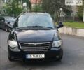 Чорний Крайслер Grand Voyager, об'ємом двигуна 0.28 л та пробігом 244 тис. км за 12950 $, фото 1 на Automoto.ua