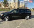 Чорний Крайслер Grand Voyager, об'ємом двигуна 2.8 л та пробігом 287 тис. км за 12000 $, фото 1 на Automoto.ua