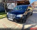 Чорний Крайслер Grand Voyager, об'ємом двигуна 2.8 л та пробігом 329 тис. км за 9500 $, фото 1 на Automoto.ua