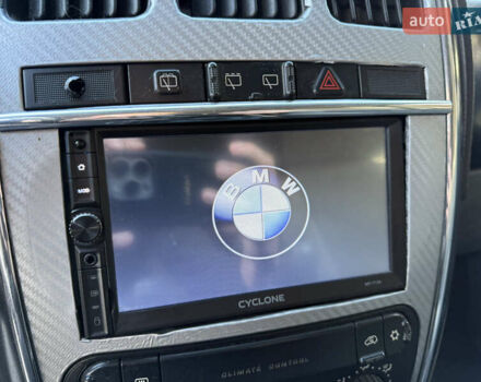 Черный Крайслер Гранд Вояджер, объемом двигателя 2.5 л и пробегом 320 тыс. км за 2999 $, фото 15 на Automoto.ua