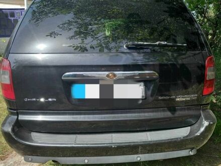 Крайслер Grand Voyager 2006 у Краматорске на Automoto.ua Чорний Крайслер Grand Voyager, об'ємом двигуна 2.8 л та пробігом 300 тис. км за 5000 $, фото 1 на Automoto.ua