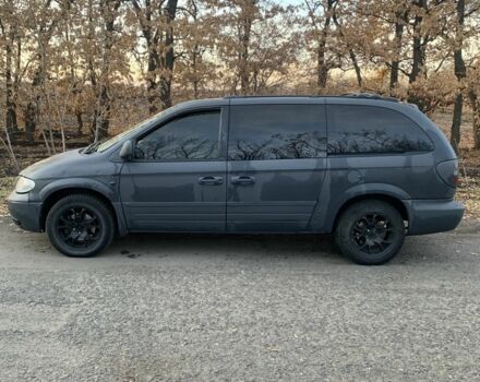 Крайслер Grand Voyager 2002 у Синельниковом на Automoto.ua Крайслер Grand Voyager, об'ємом двигуна 2.5 л та пробігом 400 тис. км за 2600 $, фото 5 на Automoto.ua