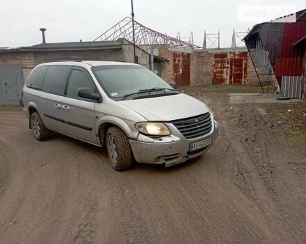 Крайслер Grand Voyager, об'ємом двигуна 2.8 л та пробігом 200 тис. км за 4000 $, фото 3 на Automoto.ua