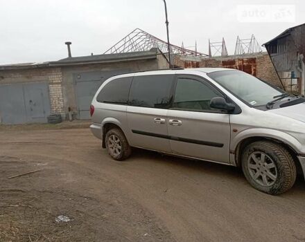 Крайслер Grand Voyager, об'ємом двигуна 2.8 л та пробігом 200 тис. км за 4000 $, фото 1 на Automoto.ua