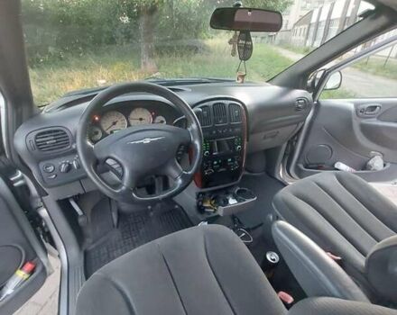 Крайслер Гранд Вояджер, объемом двигателя 2.8 л и пробегом 200 тыс. км за 5300 $, фото 19 на Automoto.ua
