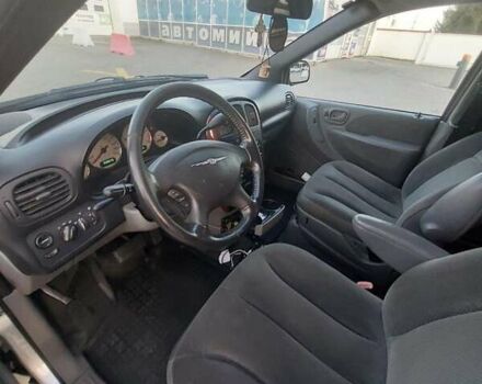 Крайслер Гранд Вояджер, объемом двигателя 2.8 л и пробегом 200 тыс. км за 5300 $, фото 5 на Automoto.ua