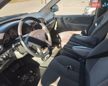Крайслер Grand Voyager, об'ємом двигуна 2.8 л та пробігом 200 тис. км за 6200 $, фото 1 на Automoto.ua