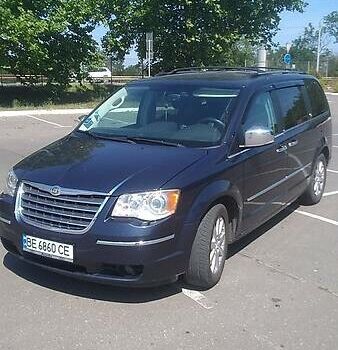 Крайслер Grand Voyager, об'ємом двигуна 2.8 л та пробігом 270 тис. км за 11500 $, фото 1 на Automoto.ua