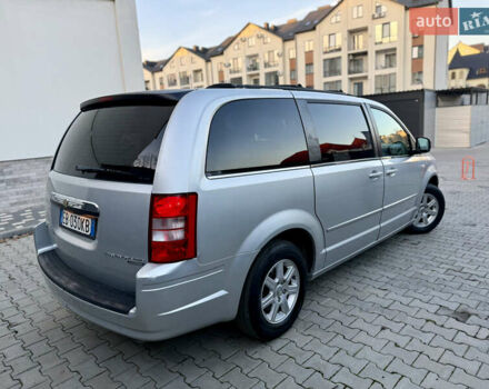 Крайслер Гранд Вояджер, объемом двигателя 2.8 л и пробегом 250 тыс. км за 5200 $, фото 8 на Automoto.ua