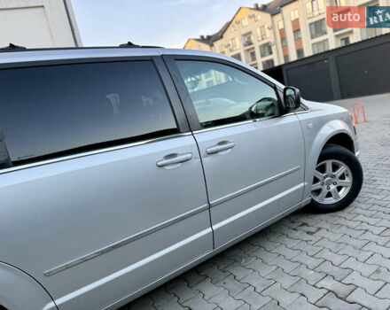 Крайслер Гранд Вояджер, объемом двигателя 2.8 л и пробегом 250 тыс. км за 5200 $, фото 7 на Automoto.ua