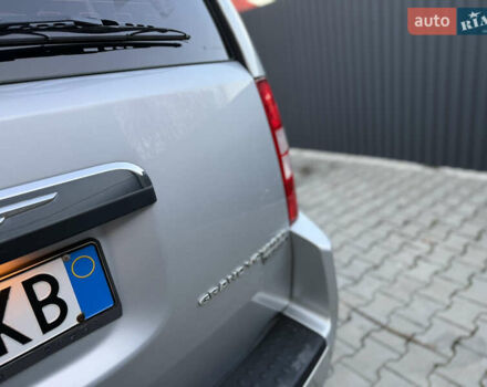 Крайслер Гранд Вояджер, объемом двигателя 2.8 л и пробегом 250 тыс. км за 5200 $, фото 6 на Automoto.ua