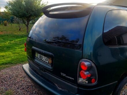 Крайслер Гранд Вояджер 1997 в Белой Церкве на Automoto.ua Крайслер Гранд Вояджер, объемом двигателя 3.3 л и пробегом 235 тыс. км за 2500 $, фото 1 на Automoto.ua