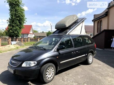 Крайслер Grand Voyager, об'ємом двигуна 2.43 л та пробігом 450 тис. км за 6500 $, фото 1 на Automoto.ua