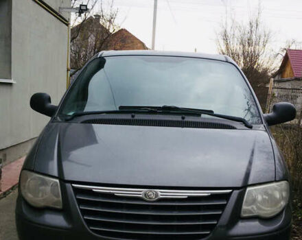 Крайслер Grand Voyager, об'ємом двигуна 2.8 л та пробігом 365 тис. км за 4050 $, фото 1 на Automoto.ua