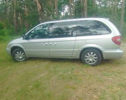 Крайслер Grand Voyager, об'ємом двигуна 2.8 л та пробігом 402 тис. км за 5400 $, фото 1 на Automoto.ua