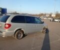 Сірий Крайслер Grand Voyager, об'ємом двигуна 2.5 л та пробігом 486 тис. км за 4565 $, фото 1 на Automoto.ua
