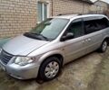 Сірий Крайслер Grand Voyager, об'ємом двигуна 2.8 л та пробігом 310 тис. км за 2500 $, фото 1 на Automoto.ua