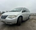 Серый Крайслер Гранд Вояджер, объемом двигателя 2.8 л и пробегом 350 тыс. км за 2850 $, фото 1 на Automoto.ua