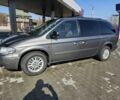 Сірий Крайслер Grand Voyager, об'ємом двигуна 0.28 л та пробігом 350 тис. км за 4484 $, фото 4 на Automoto.ua