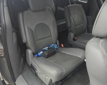Сірий Крайслер Grand Voyager, об'ємом двигуна 0 л та пробігом 260 тис. км за 3632 $, фото 2 на Automoto.ua