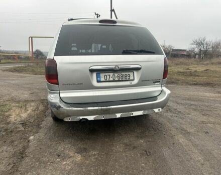 Серый Крайслер Гранд Вояджер, объемом двигателя 2.8 л и пробегом 350 тыс. км за 2850 $, фото 3 на Automoto.ua