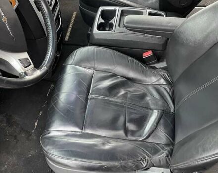 Серый Крайслер Гранд Вояджер, объемом двигателя 2.78 л и пробегом 245 тыс. км за 9000 $, фото 16 на Automoto.ua