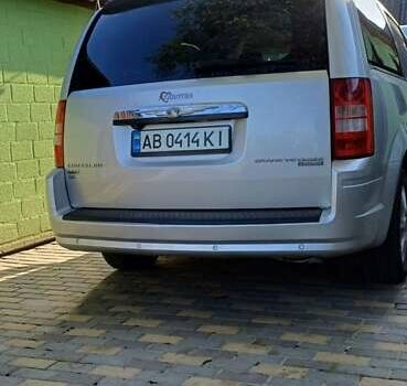 Сірий Крайслер Grand Voyager, об'ємом двигуна 2.78 л та пробігом 310 тис. км за 7300 $, фото 3 на Automoto.ua