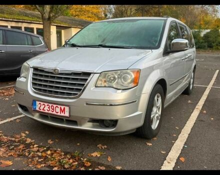 Серый Крайслер Гранд Вояджер, объемом двигателя 2.8 л и пробегом 238 тыс. км за 5999 $, фото 2 на Automoto.ua