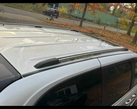 Серый Крайслер Гранд Вояджер, объемом двигателя 2.8 л и пробегом 238 тыс. км за 5999 $, фото 4 на Automoto.ua