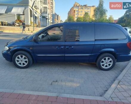 Синій Крайслер Grand Voyager, об'ємом двигуна 2.5 л та пробігом 378 тис. км за 4500 $, фото 3 на Automoto.ua